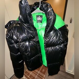 ALO Yoga Black Puffer Jacket. Beautiful. Warm and cosy. Barely used